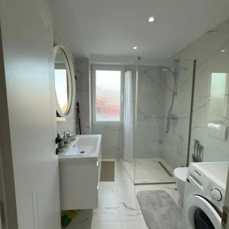 Casa Marina Apartment *